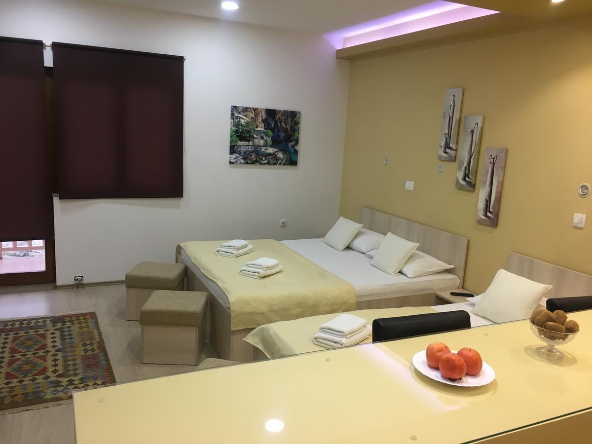 Guest House City Star Мостар Екстериор снимка